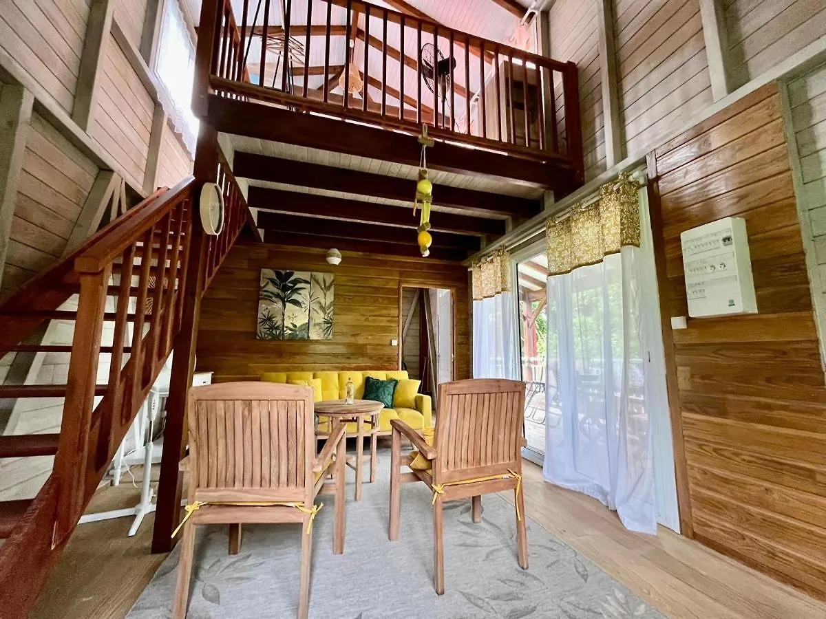Mahogany Lodge - Oasis Cosy Rivière-Pilote Vakantiehuis